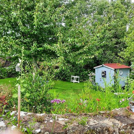 Maison Accueillante A Cleden-Cap-Sizun Avec Jardin Clos Екстериор снимка